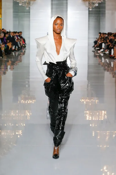 Look 76